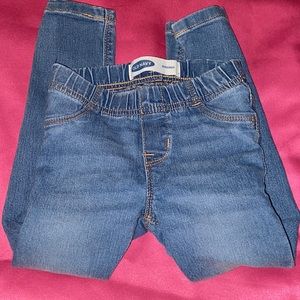 Old Navy Jeggings Size 4T in Very Condition